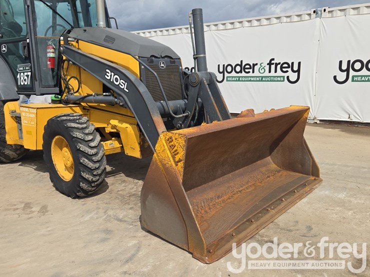 2020-deere-310sl-image-14