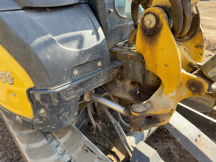 2019-yanmar-vio50-6a-image-18