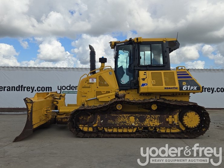 2023-komatsu-d61px-image-2