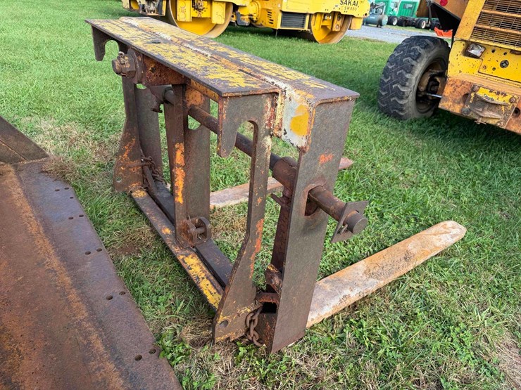 jcb-520m-image-32