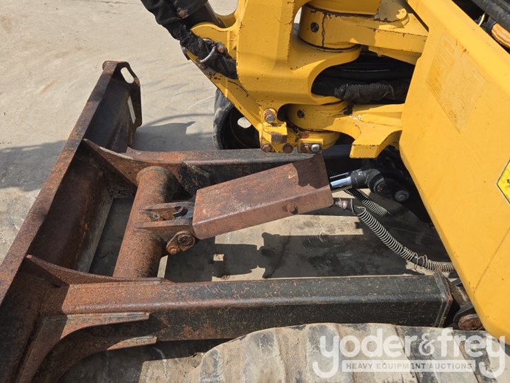 2010-caterpillar-303c-cr-image-28