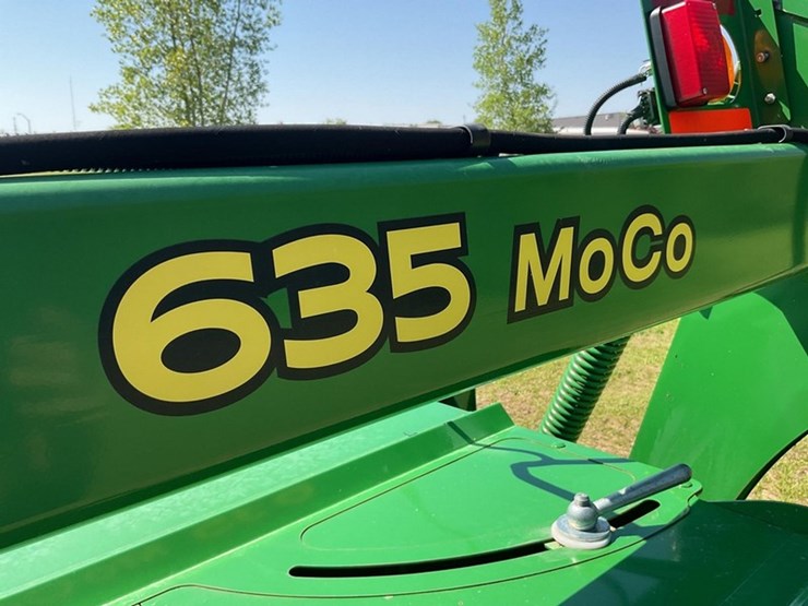 2016-john-deere-635-image-12