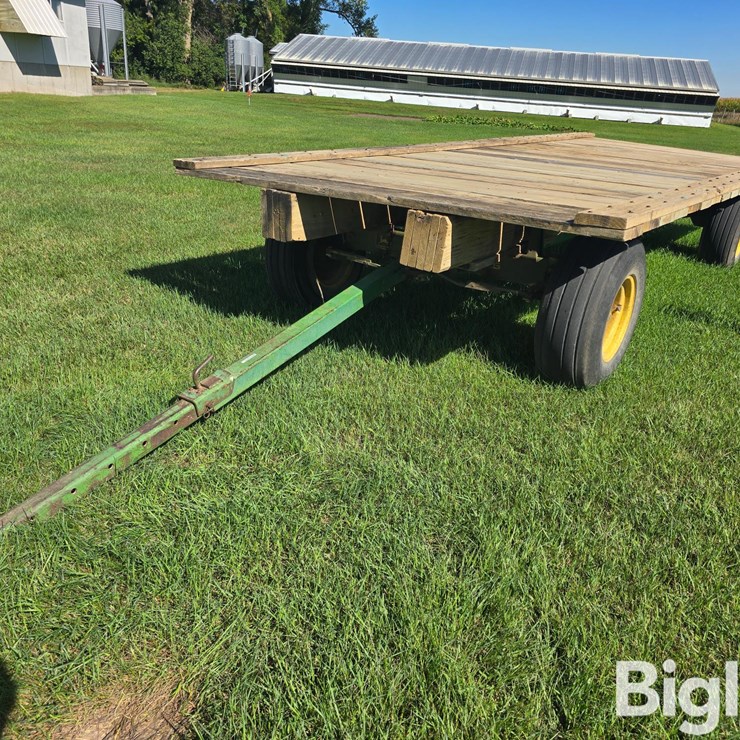 John Deere Flat Rack