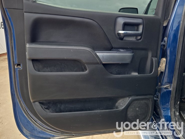 2015-chevrolet-silverado-1500-image-27