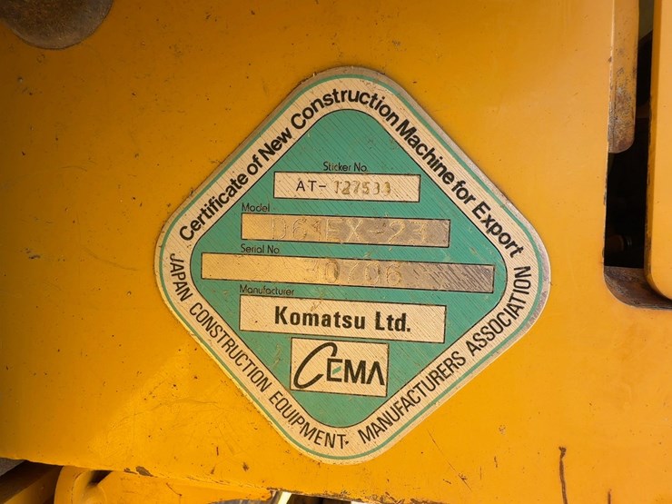 2014-komatsu-d61ex-23-image-40