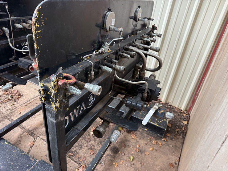 lot-w/-(3)-remote-5k-wp-accumulator--wireline-frac-valve-consoles-image-10