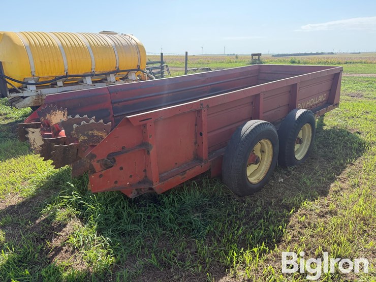 new-holland-790-image-5