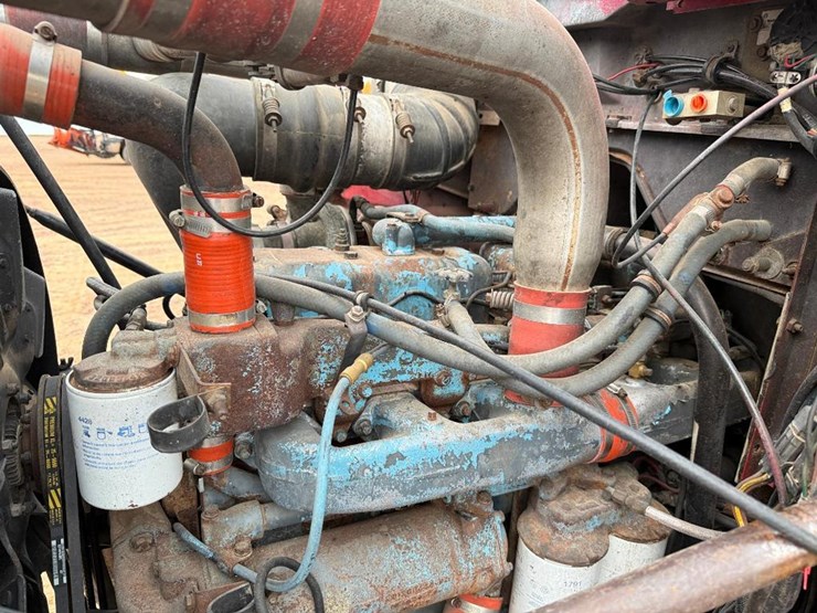 mack-dm690s-image-53