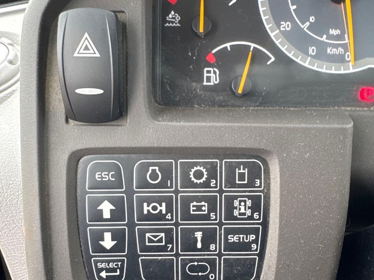 2024-volvo-l90h-image-45