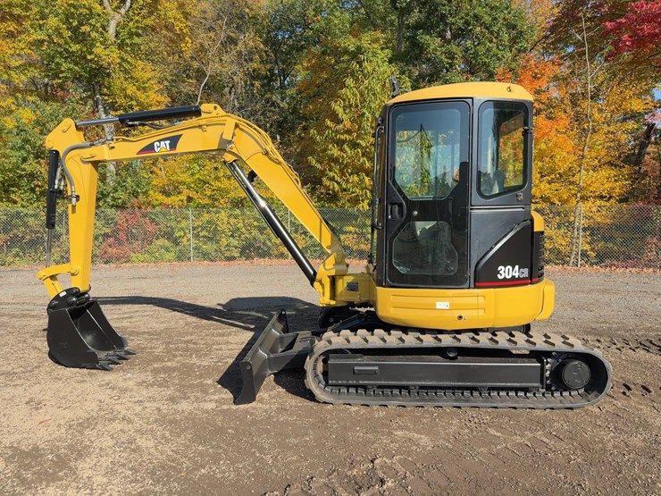 2005-caterpillar-304cr-image-2