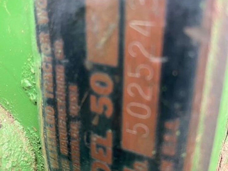 1955-john-deere-50-image-12