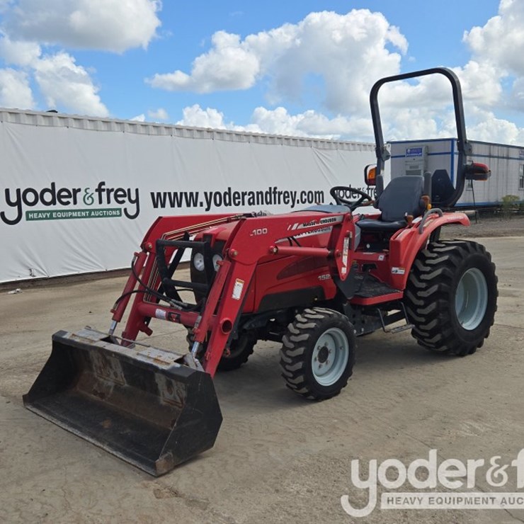 2010 MASSEY-FERGUSON 1529