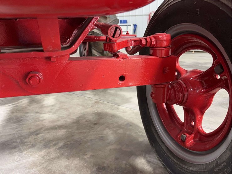 international-harvester-shop-mule-image-11