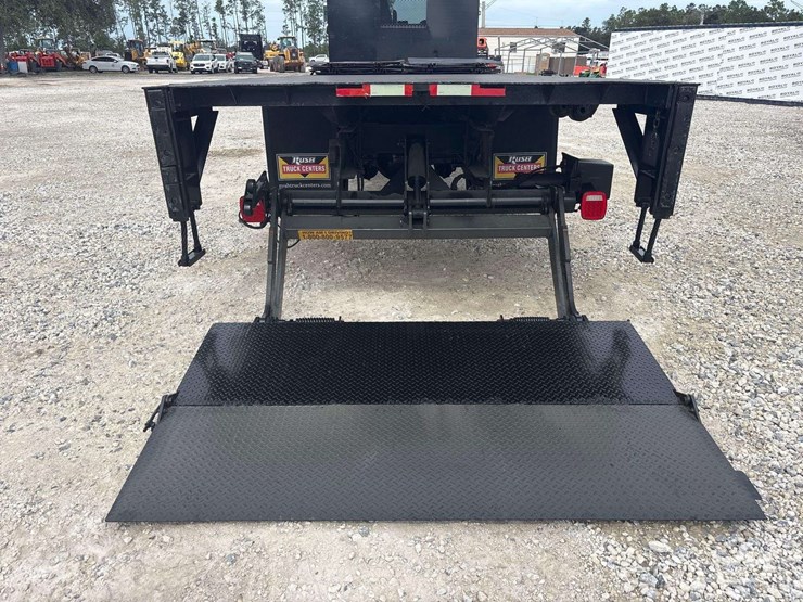 2019-peterbilt-330-24ft.-s/a-flatbed-truck-image-33