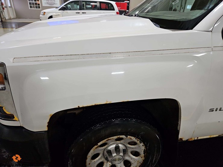 chevrolet-silverado-1500-image-26