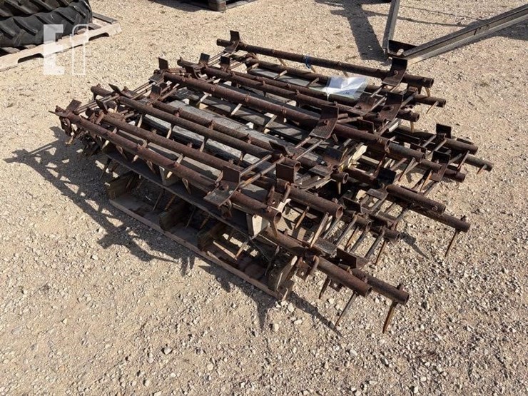 mcfarlane-24'-(5)-section-spike-flex-harrow-8193-image-1