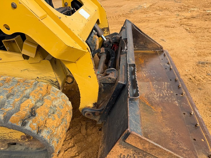 caterpillar-259d-image-16