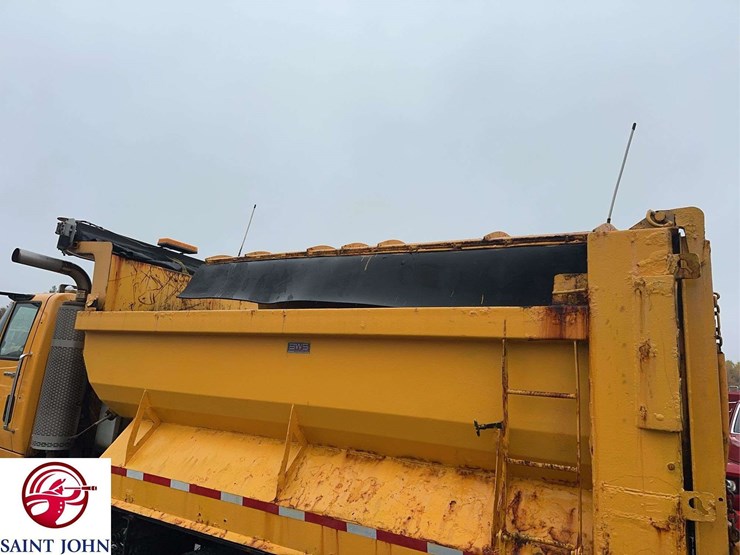 international-workstar-7600-image-20