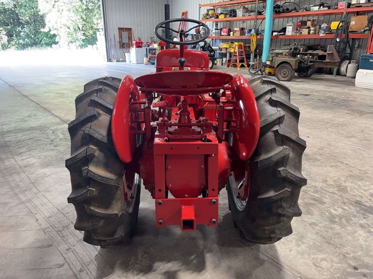 international-harvester-shop-mule-image-6