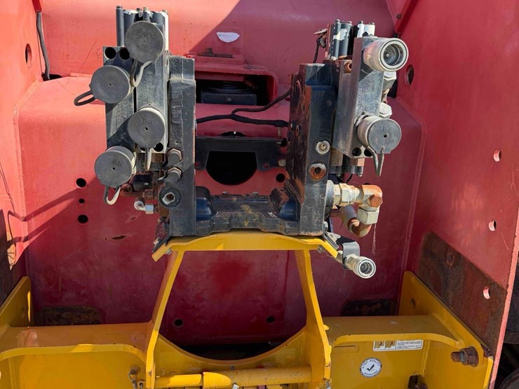 2006-case-stx480s-quad-track-tractor-image-10