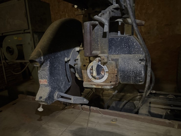 #167-•-dewalt-radial-arm-saw-on-metal-stand-image-5