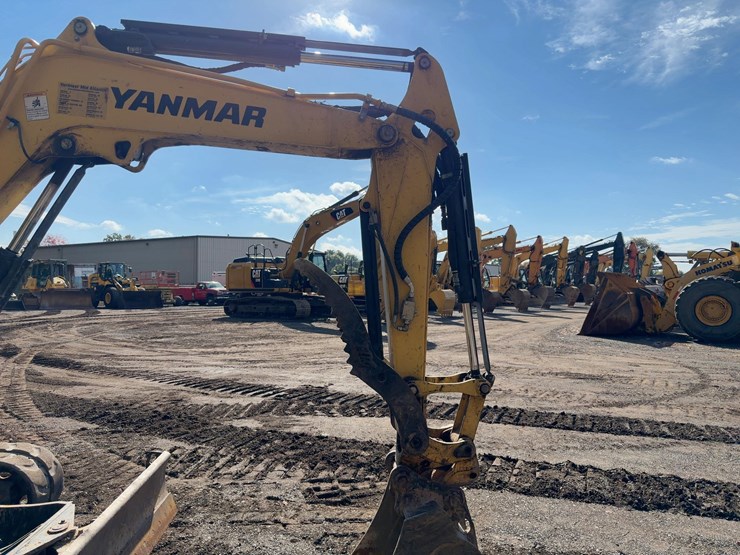 2019-yanmar-vio50-6a-image-10