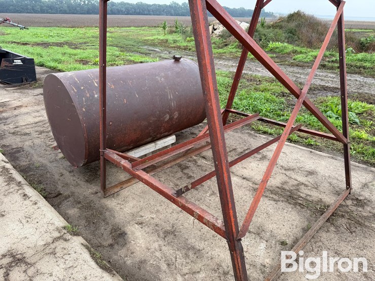 300-gal-fuel-tank-w/stand-image-19