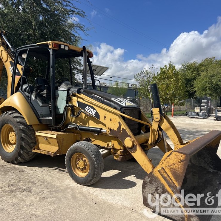 CATERPILLAR 420E