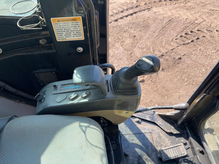 2005-caterpillar-304cr-image-28