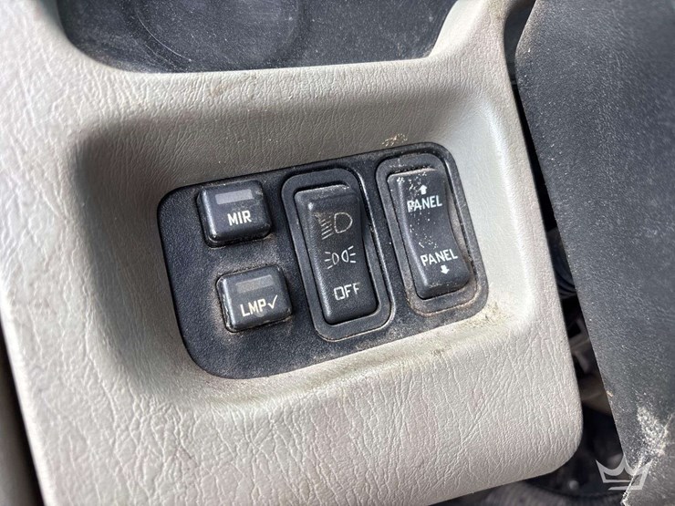 2016-international-workstar-7500-t/a-godwin-400t-dump-truck-image-12