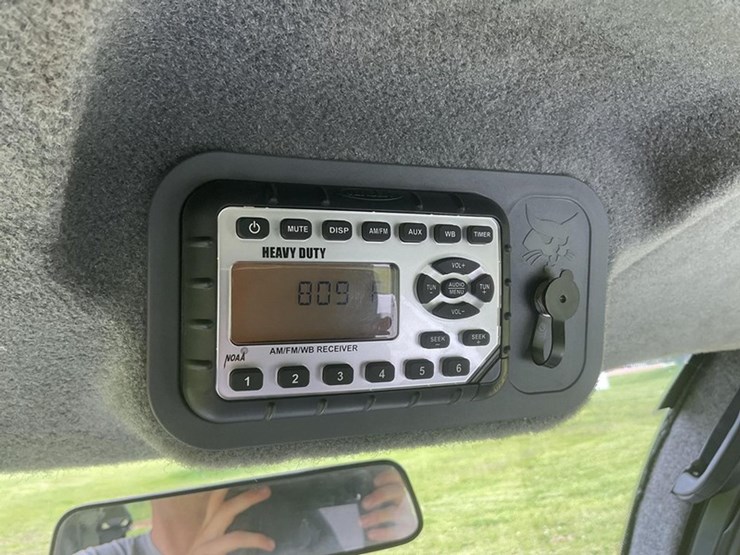 #1041-•-2022-bobcat-uw56-tool-cat-138036-image-28