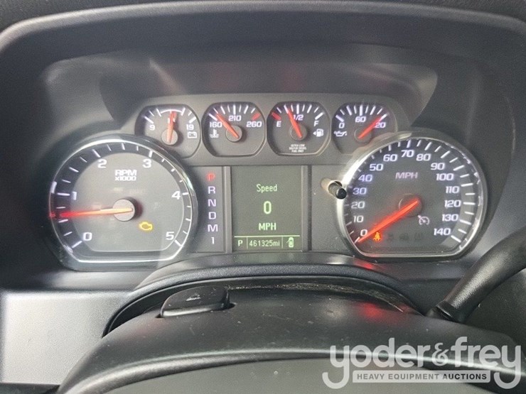 2015-chevrolet-silverado-2500-image-52