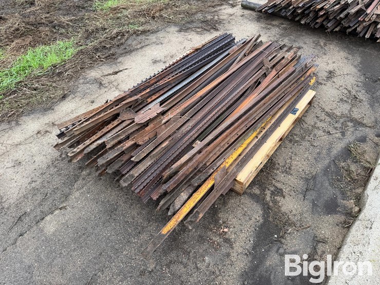 steel-t-posts-image-5