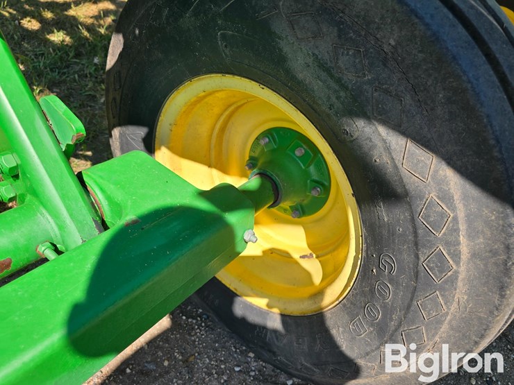 2012-john-deere-2310-image-15