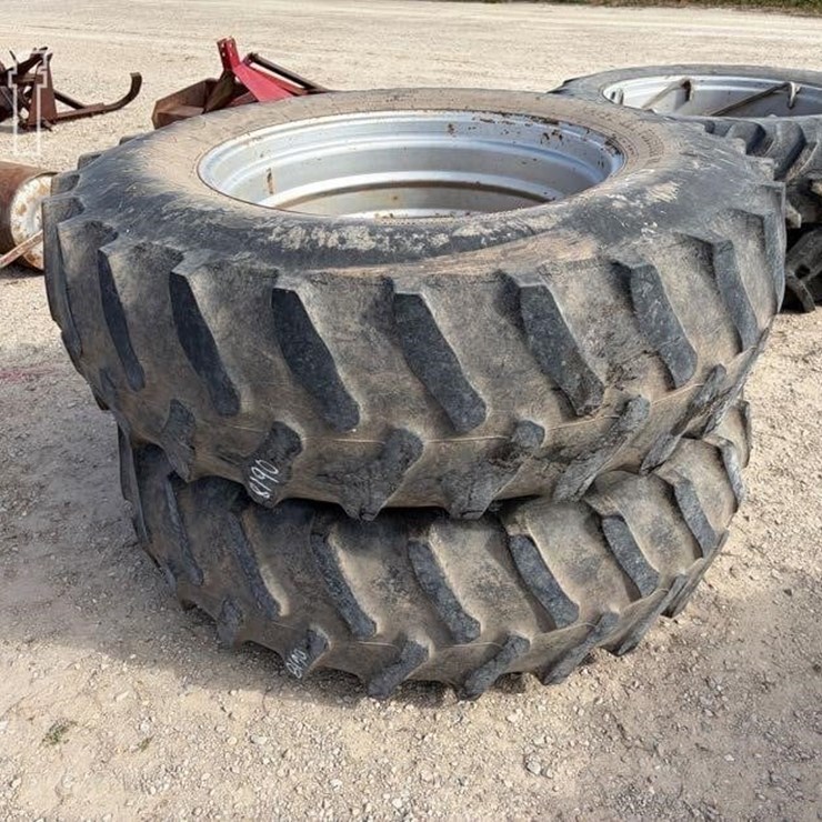 SET OF 18.4X34 TIRES & IH DOUBLE BEVEL RIMS
