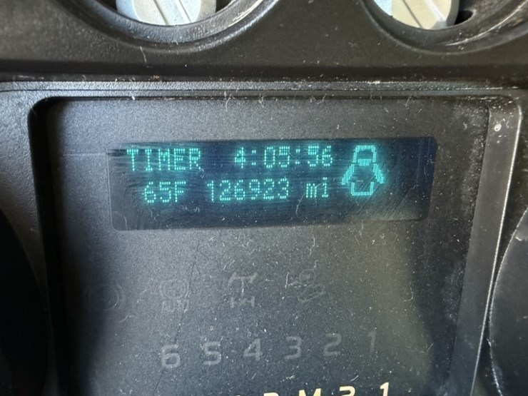 2011-ford-f350-image-29