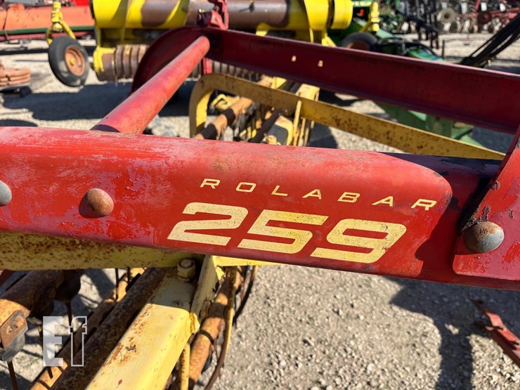 new-holland-259-image-4