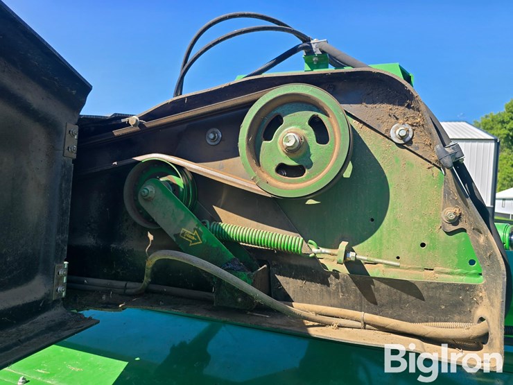 2014-john-deere-946-image-10