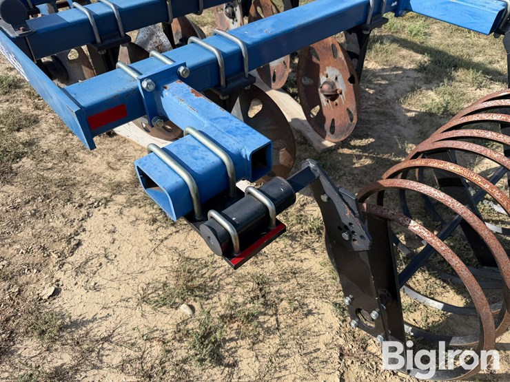 track-master-pivot-track-closer-image-18