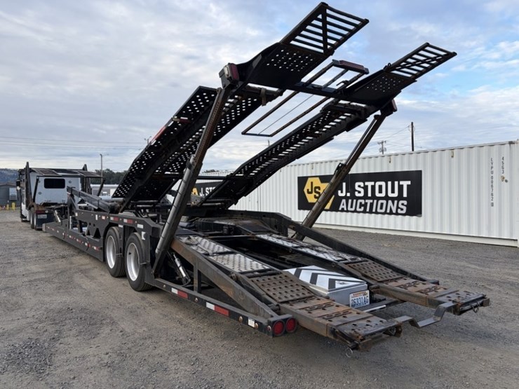 2016-peterbilt-389-image-6