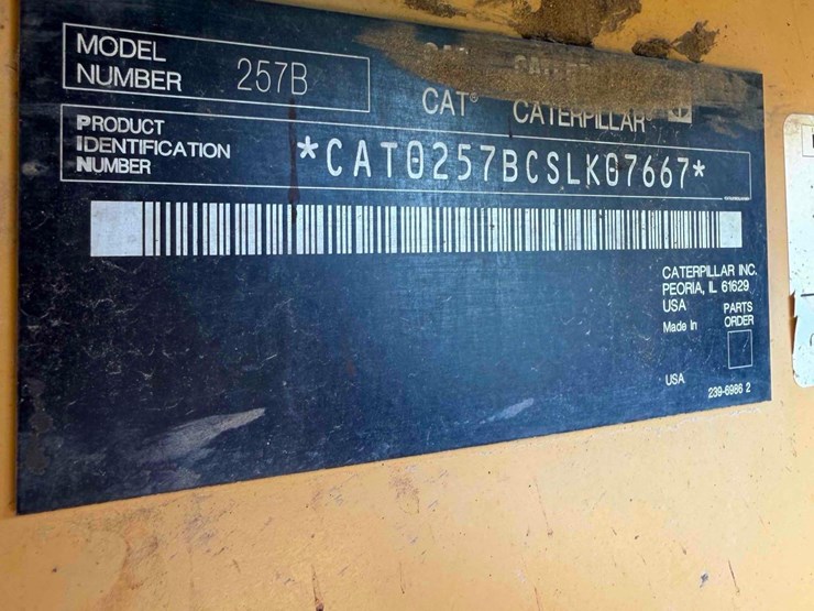2010-caterpillar-257b2-image-29