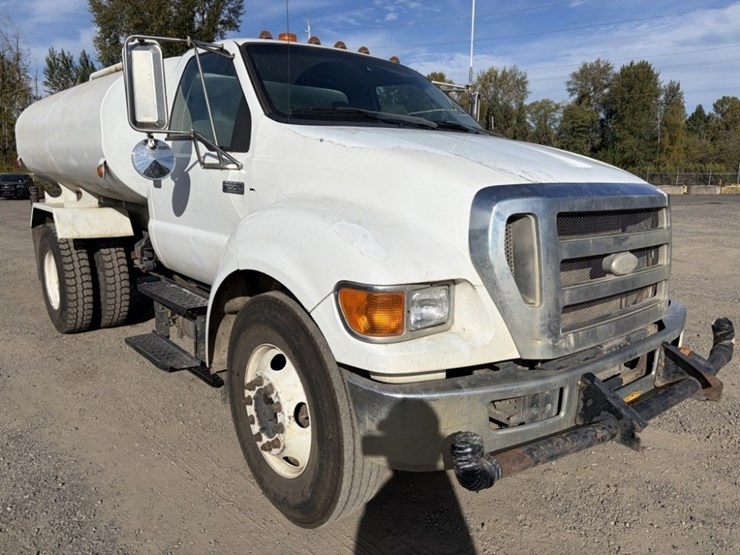 2008-ford-f650-image-2