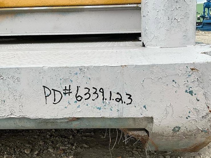 caterpillar-d379-image-9