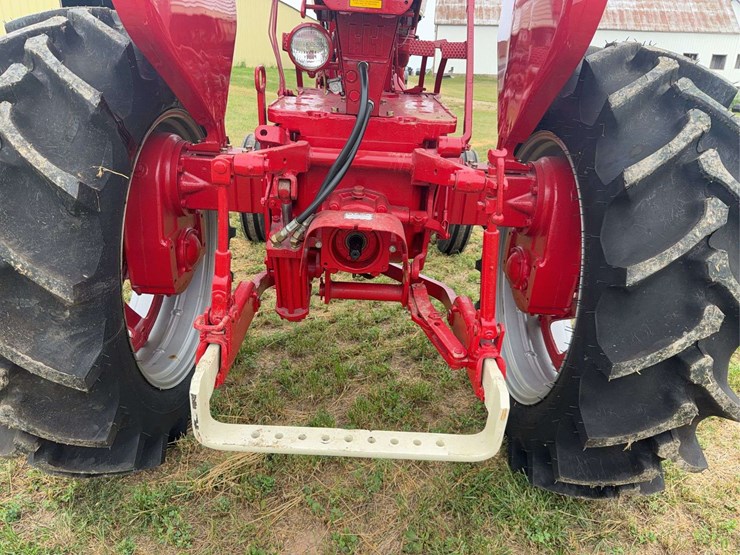 farmall-560-lp-hi-clear-image-54