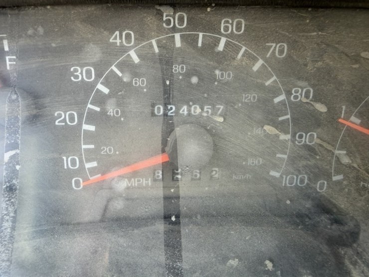 2008-ford-f650-image-27