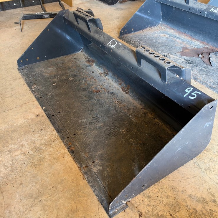 #95 • 62-Inch Skid Steer Loader Bucket Attachment