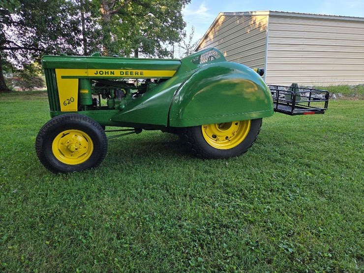 1960-john-deere-620-image-4
