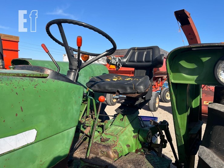 1977-john-deere-2840-image-9
