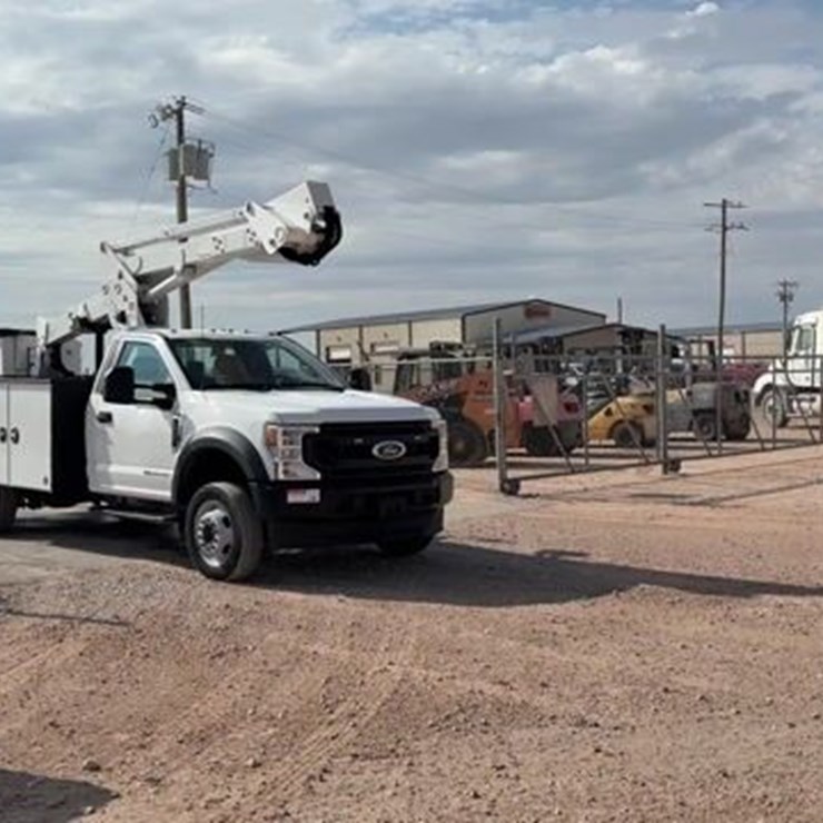 2021 FORD F550