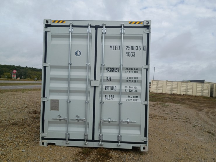 #l110-000-•-40ft-container-[damaged]-image-7